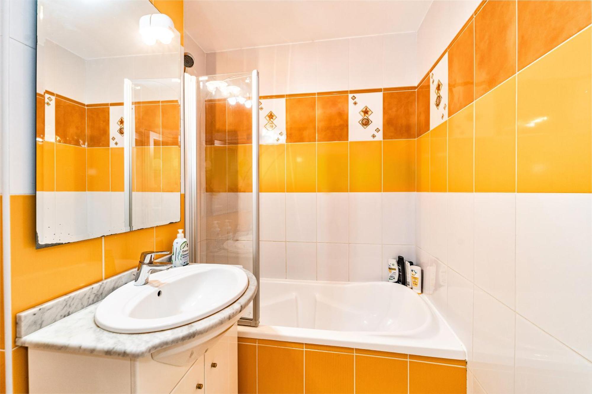 Arad Central Joy - Mihaela Apartment 外观 照片