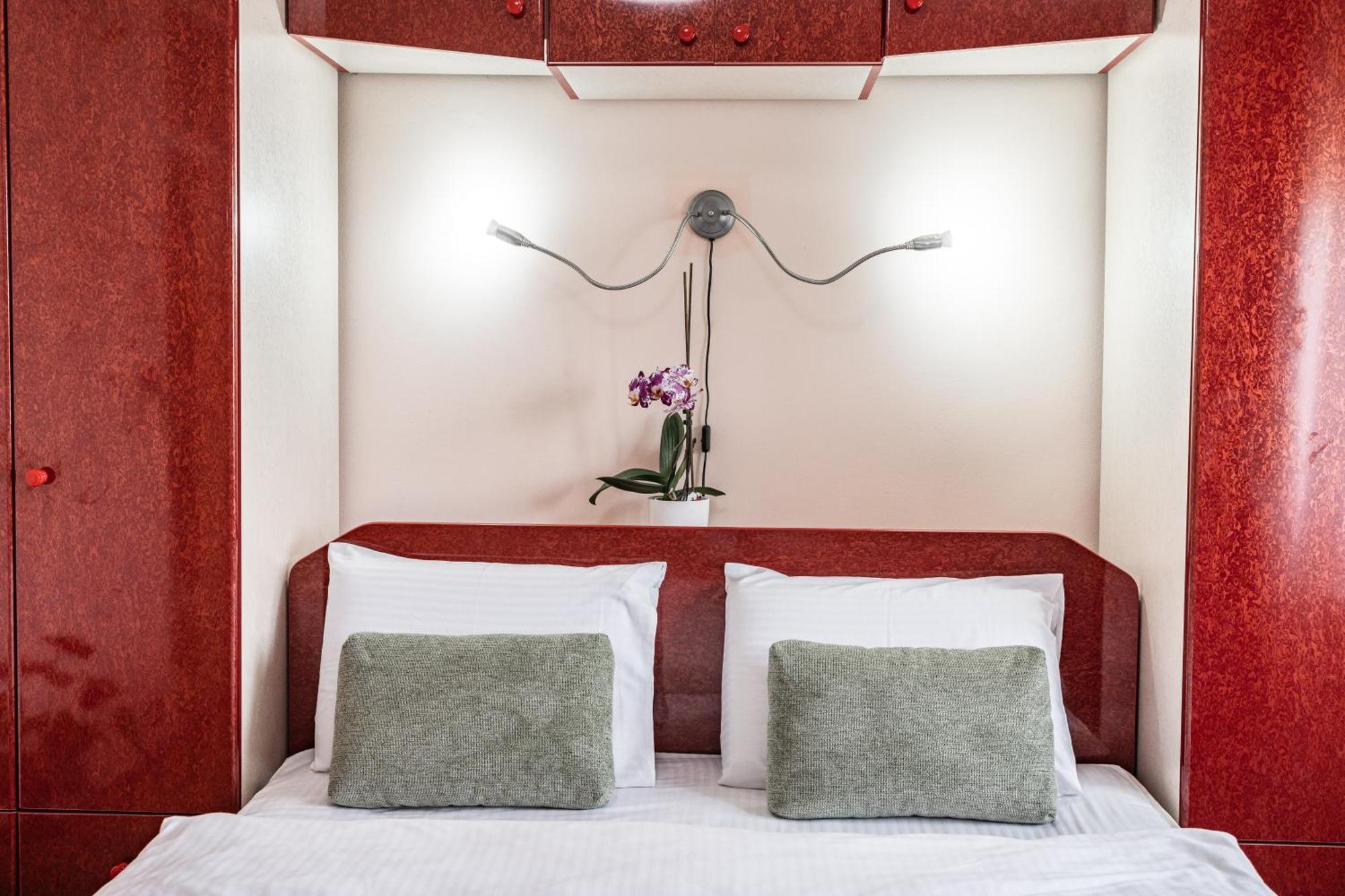 Arad Central Joy - Mihaela Apartment 外观 照片